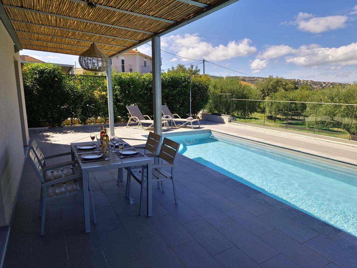 Onar - Luxury Villas Argostoli  Luaran gambar